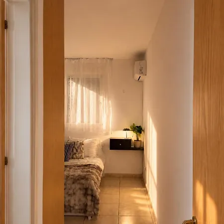 Refined Retreat - Flat With Pool Table